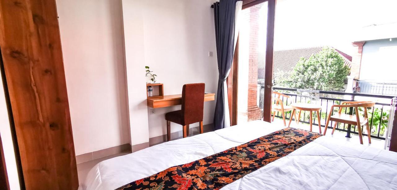 Santi Homestay Canggu Εξωτερικό φωτογραφία