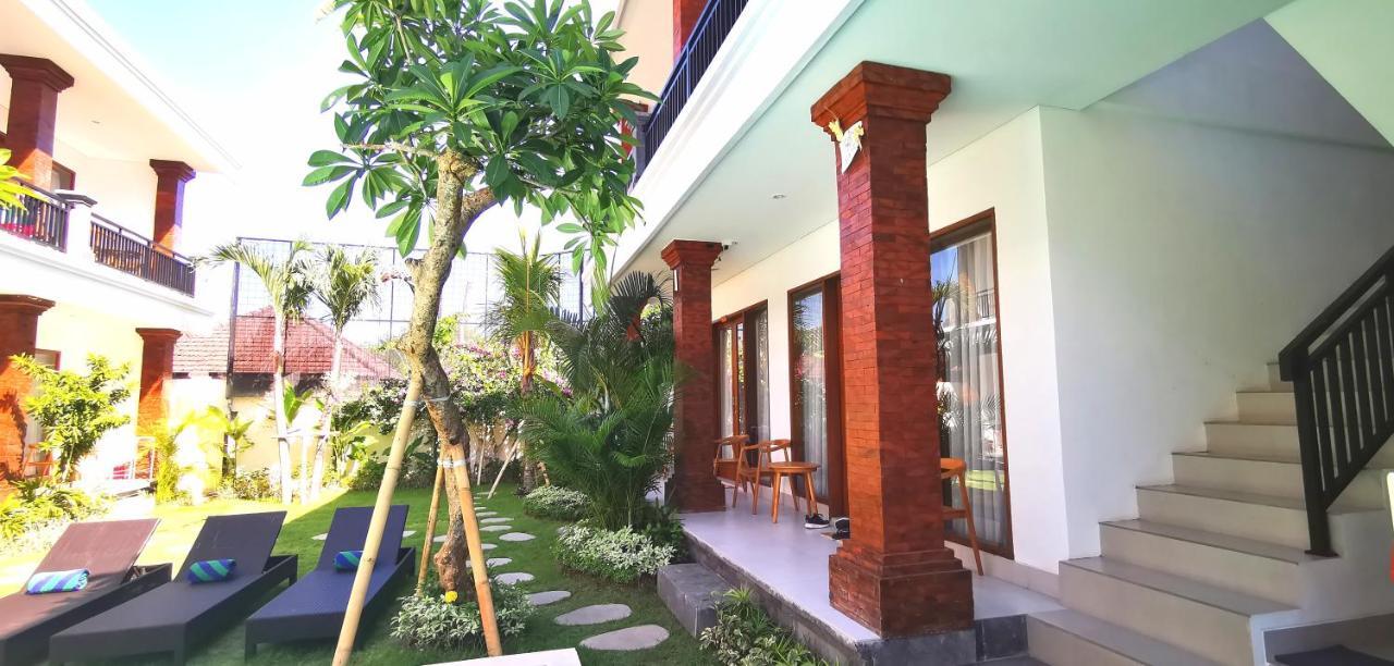 Santi Homestay Canggu Εξωτερικό φωτογραφία