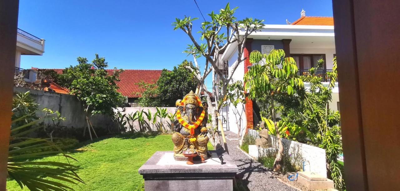 Santi Homestay Canggu Εξωτερικό φωτογραφία